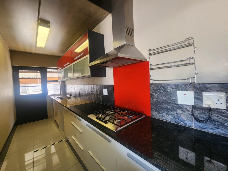 4 Bedroom Property for Sale in Parklands North Western Cape